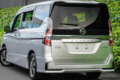 2020 Nissan Serena e-Power Hybrid - Thumbnail