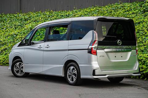 2020 Nissan Serena e-Power Hybrid - Thumbnail
