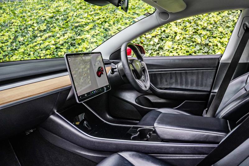 2019 Tesla Model 3 Performance