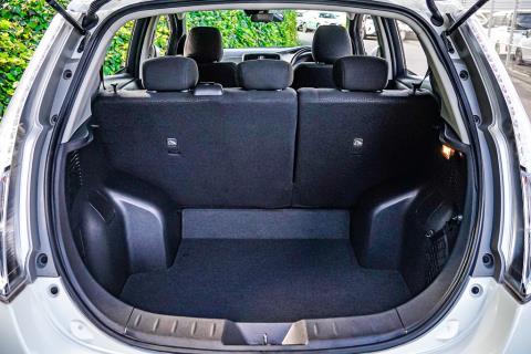 2017 Nissan Leaf 30X 70% SOH - Thumbnail