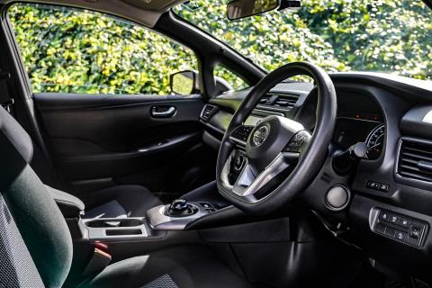 2018 Nissan Leaf 40S 87% SOH - Thumbnail