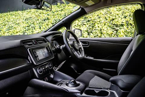 2018 Nissan Leaf 40S 87% SOH - Thumbnail