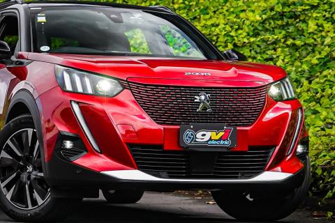 2021 Peugeot e-2008 GT Electric - Thumbnail