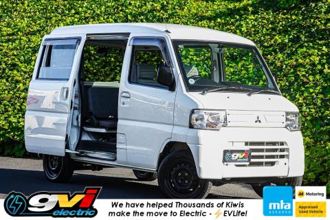 2013 Mitsubishi Minicar / B Miev