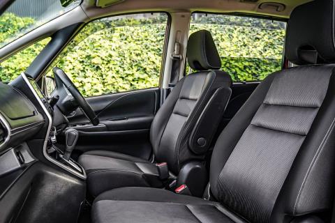 2018 Nissan Serena Hybrid - Thumbnail
