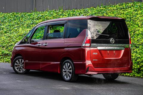 2018 Nissan Serena Hybrid - Thumbnail