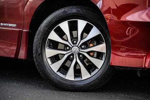 2018 Nissan Serena Hybrid - Thumbnail
