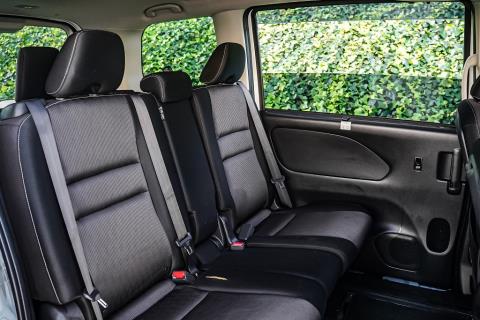 2017 Nissan Serena Hybrid - Thumbnail