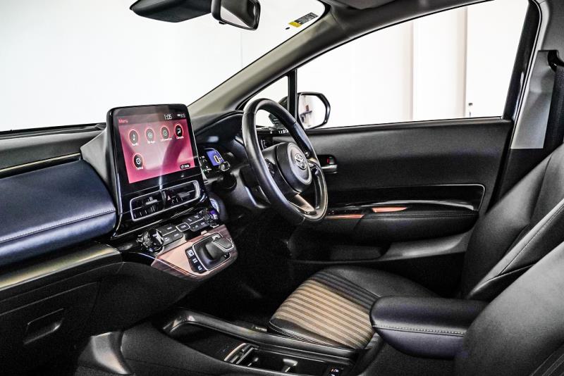 2022 Toyota Aqua Z Hybrid