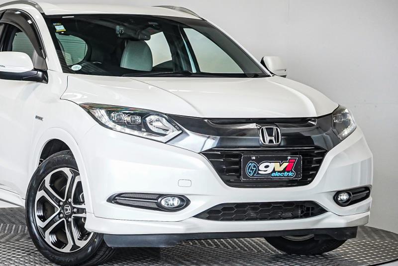 2016 Honda Vezel Hybrid Z / HR-V