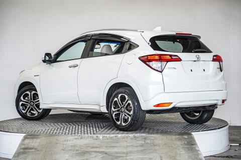 2016 Honda Vezel Hybrid Z / HR-V - Thumbnail