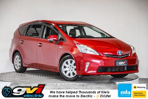 2012 Toyota Prius Alpha S