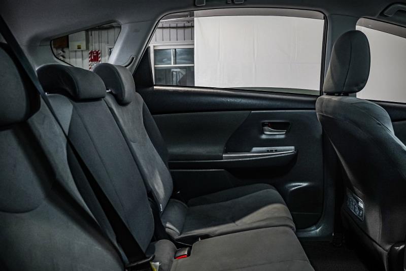 2012 Toyota Prius Alpha S