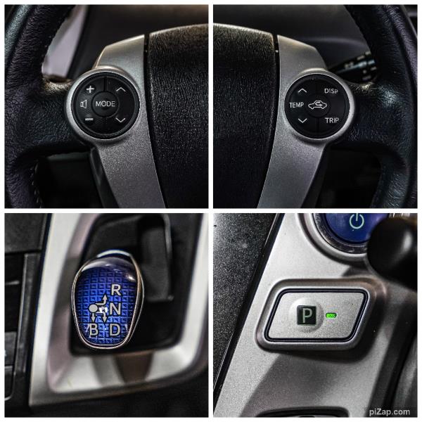 2012 Toyota Prius Alpha S