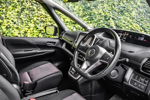 2018 Nissan Serena e-Power - Thumbnail