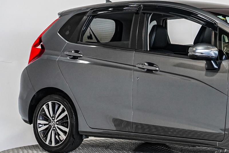 2018 Honda Fit Hybrid / Jazz RS