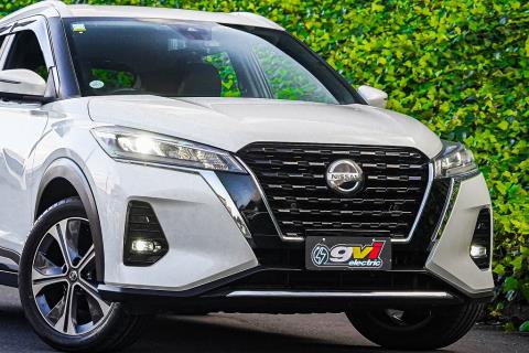 2020 Nissan Kickse e-Power X - Thumbnail