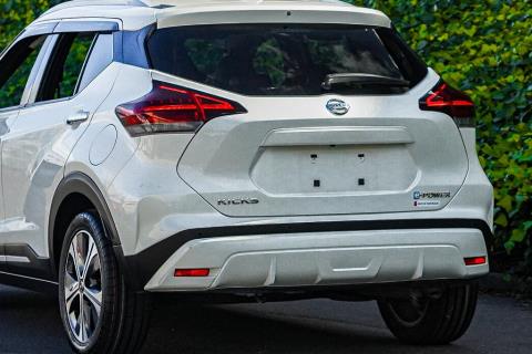2020 Nissan Kickse e-Power X - Thumbnail