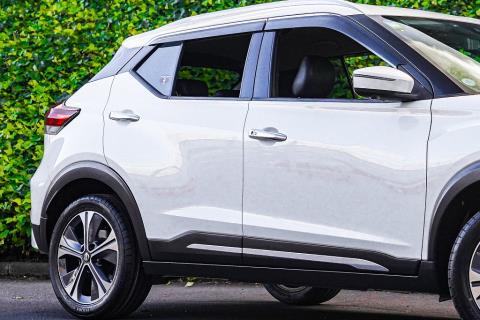 2020 Nissan Kickse e-Power X - Thumbnail