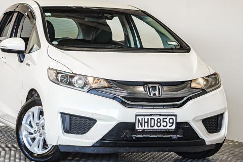 2014 Honda Fit Hybrid / Jazz - Thumbnail