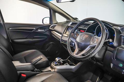 2014 Honda Fit Hybrid / Jazz - Thumbnail