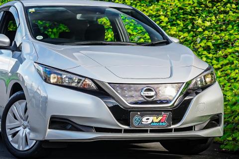 2018 Nissan Leaf 40S 92% SOH - Thumbnail