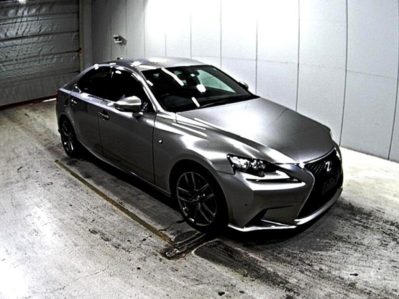 2014 Lexus IS 300h