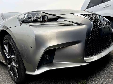 2014 Lexus IS 300h - Thumbnail