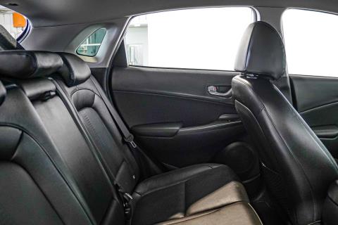 2021 Hyundai Kona EV 64kWh - Thumbnail