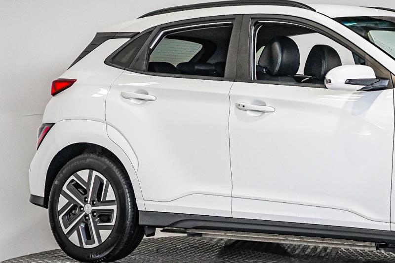 2021 Hyundai Kona EV 64kWh