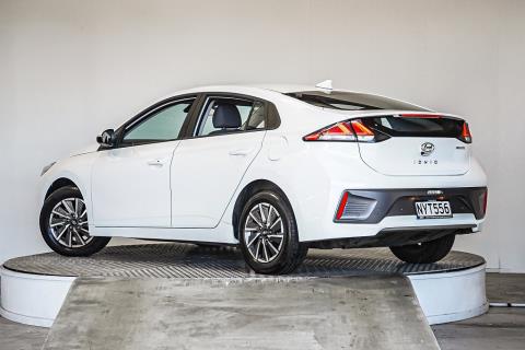 2021 Hyundai IONIQ EV 38kWh - Thumbnail