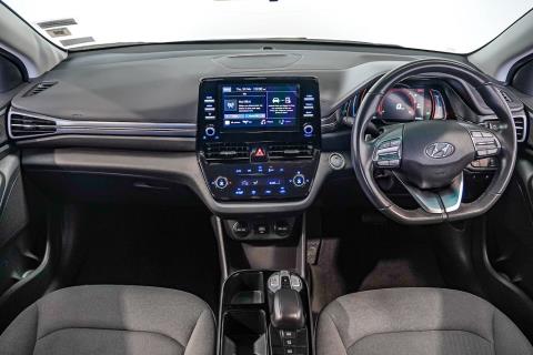 2021 Hyundai IONIQ EV 38kWh - Thumbnail