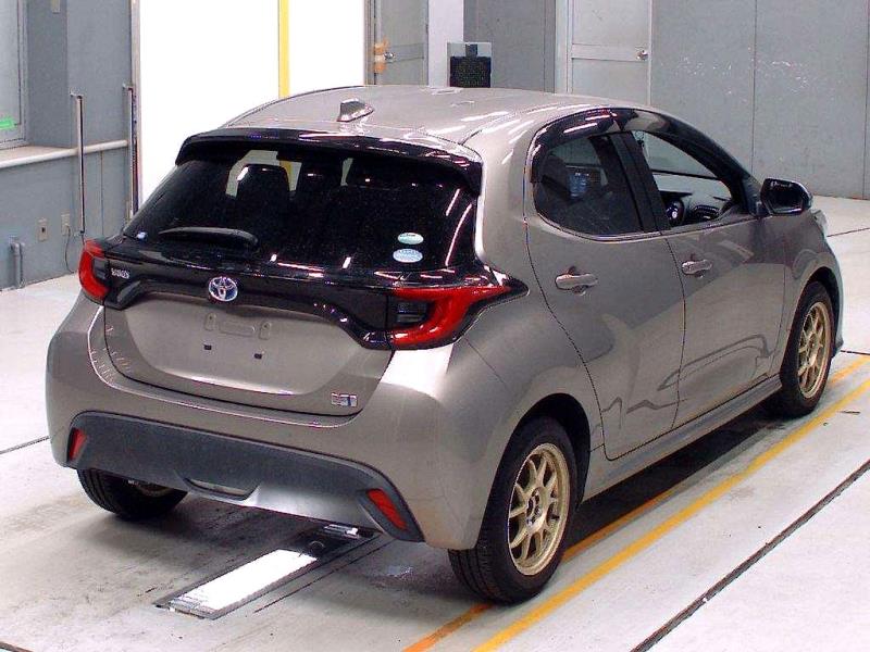 2020 Toyota Yaris Hybrid Z