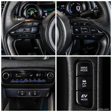 2020 Toyota Yaris Hybrid Z - Thumbnail