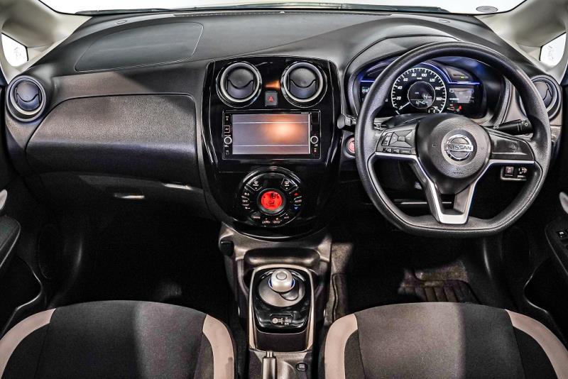 2017 Nissan Note E-Power X