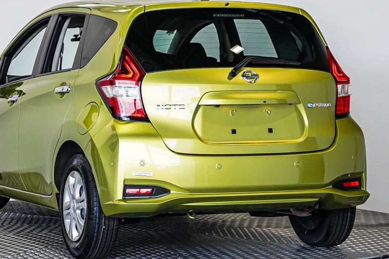 2017 Nissan Note E-Power X