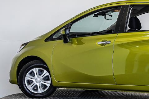 2017 Nissan Note E-Power X - Thumbnail