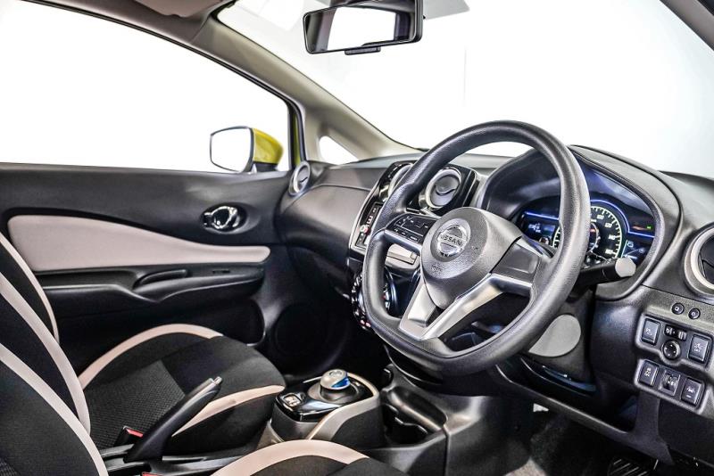 2017 Nissan Note E-Power X
