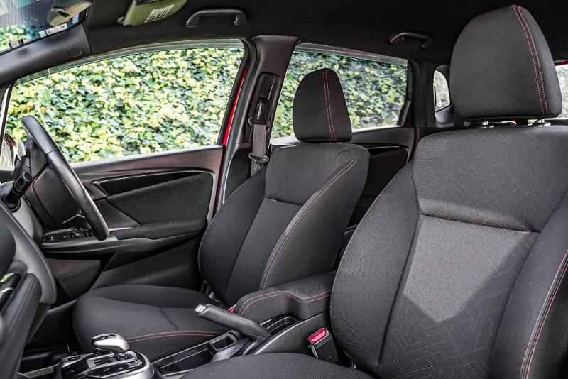 2014 Honda Fit S Hybrid / Jazz