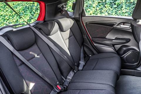 2014 Honda Fit S Hybrid / Jazz - Thumbnail