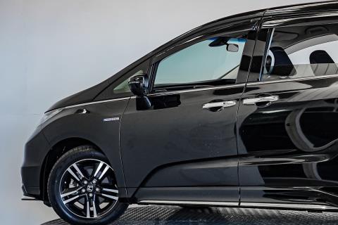 2017 Honda Odyssey Hybrid - Thumbnail