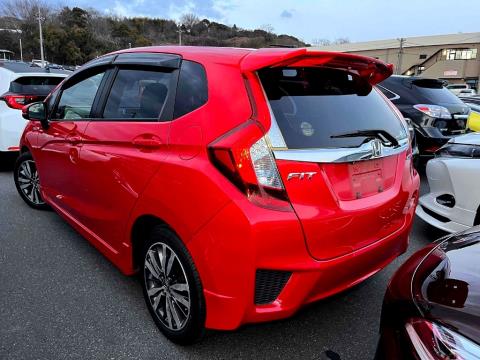 2014 Honda Fit Hybrid Sport / Jazz - Thumbnail