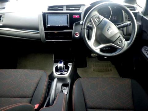 2014 Honda Fit Hybrid Sport / Jazz - Thumbnail