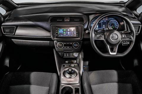 2018 Nissan Leaf 40S 86% SOH - Thumbnail