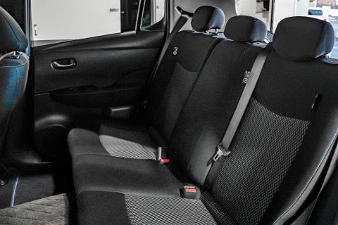 2018 Nissan Leaf 40S 86% SOH - Thumbnail