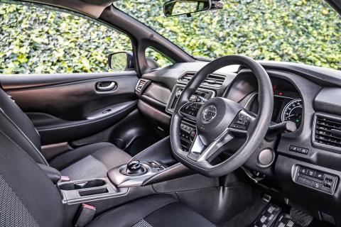 2018 Nissan Leaf 40S 86% SOH - Thumbnail