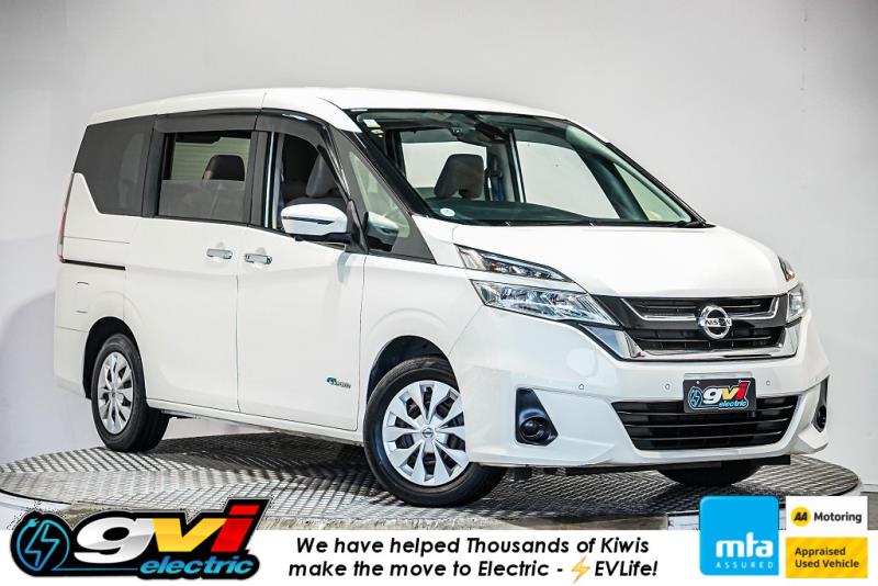 2017 Nissan Serena Hybrid 8 Seater