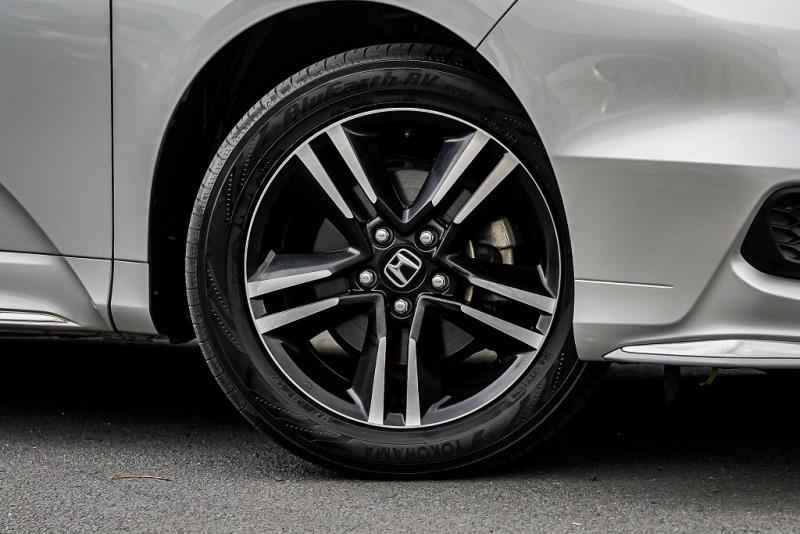 2016 Honda Odyssey Absolute