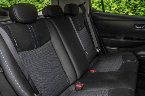 2018 Nissan Leaf 40X 88% SOH - Thumbnail