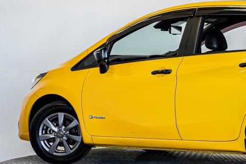 2020 Nissan Note e-Power Medalist - Thumbnail